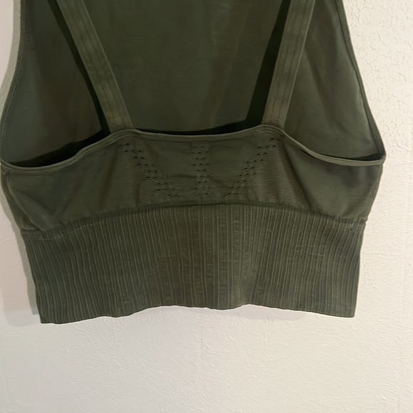 Free people bra top size m/l olive green color - Picture 7 of 8